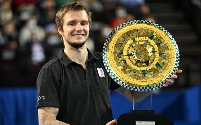 归法国队参 归法国队参